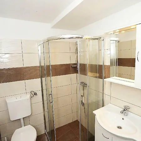 Apartman Cavka *