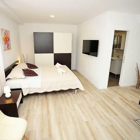 Cavka Apartman *